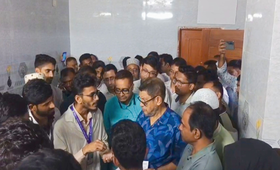 জয়পুরহাটে স্বাস্থ্যমন্ত্রী, ৪০০ শয্যার হাসপাতালসহ তিন স্বাস্থ্য প্রতিষ্ঠান পরিদর্শন