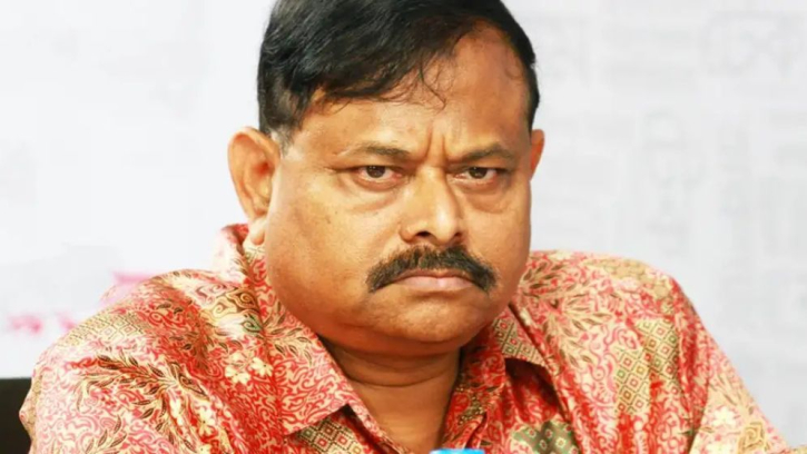 আজিজ আহমেদের বিরুদ্ধে ইন্টারপোলে রেড নোটিশ জারির আবেদন