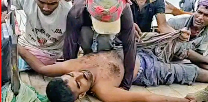 পাবনার ঈশ্বরদীতে বজ্রপাতে এক কৃষক নিহত এবং এক জন আহত 