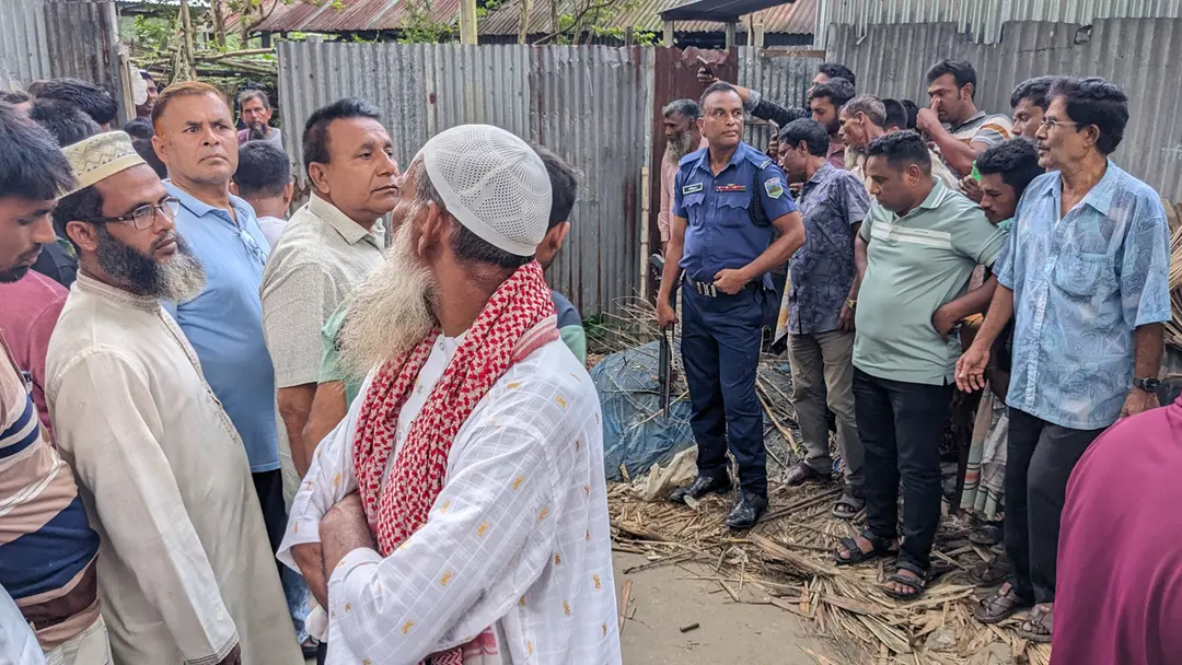 পাবনায় বিএনপি নেতাকে কুপিয়ে ও গুলি করে হত্যা