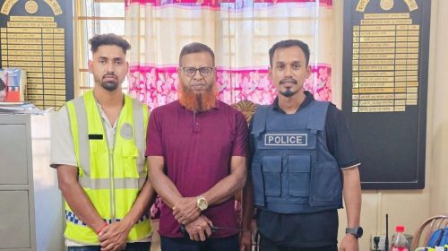 মাধবপুরে পুলিশের অভিযানে ১০৪ পিস ‘স্কুপ’ উদ্ধার, তিনজনের বিরুদ্ধে মামলা প্রক্রিয়াধীন