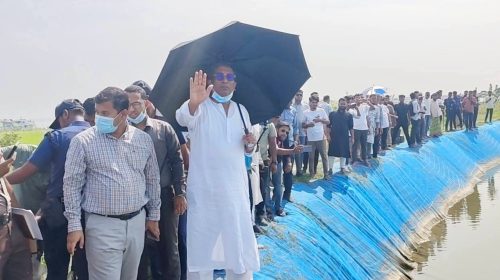 চাঁদপুর ইব্রাহীমপুর কৃষিজমিতে অবৈধ ঝিল এমপি মানিকের নেতৃত্বে উচ্ছেদ